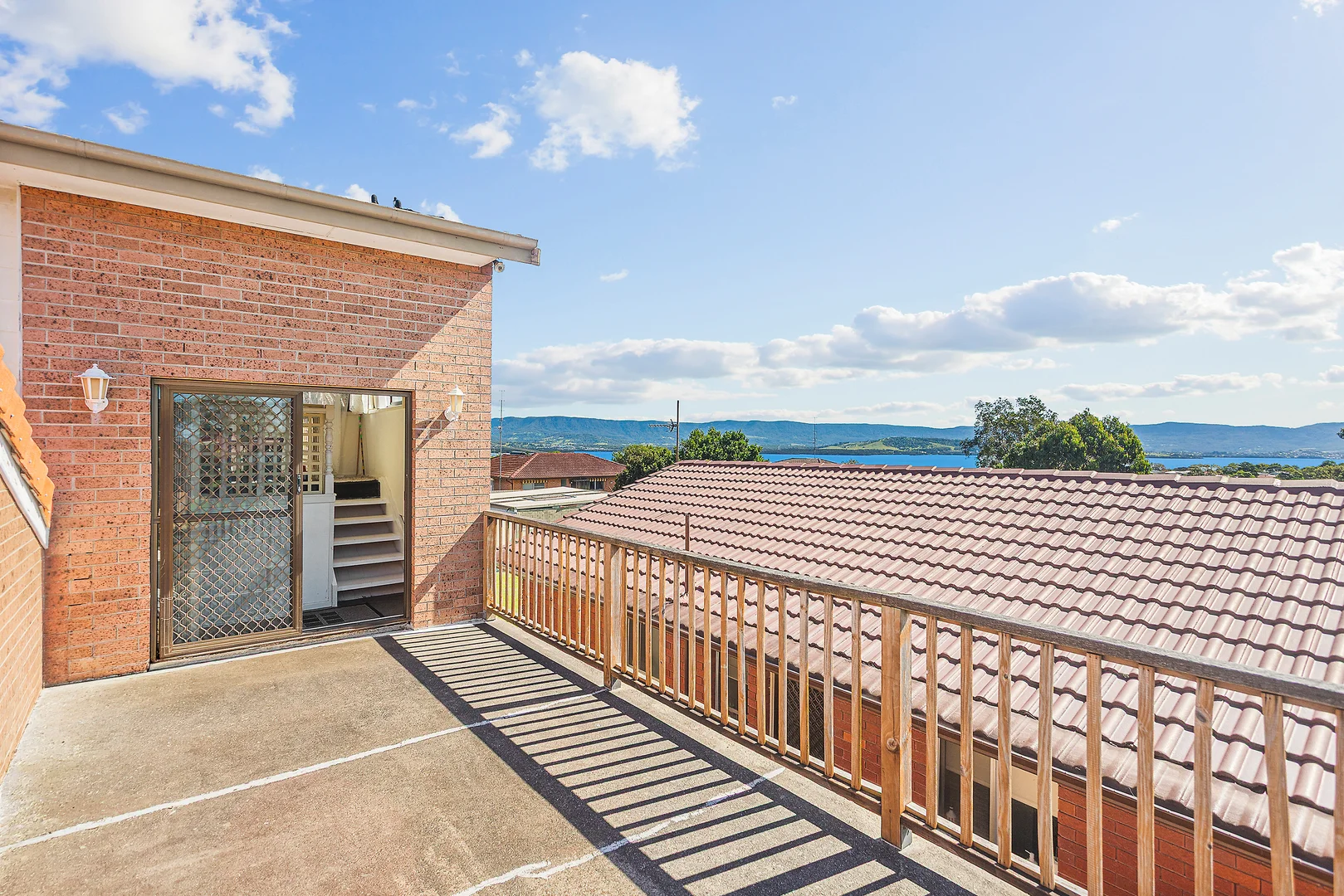 Additional image 4 of 61 Madigan Boulevard, Mount Warrigal NSW 2528