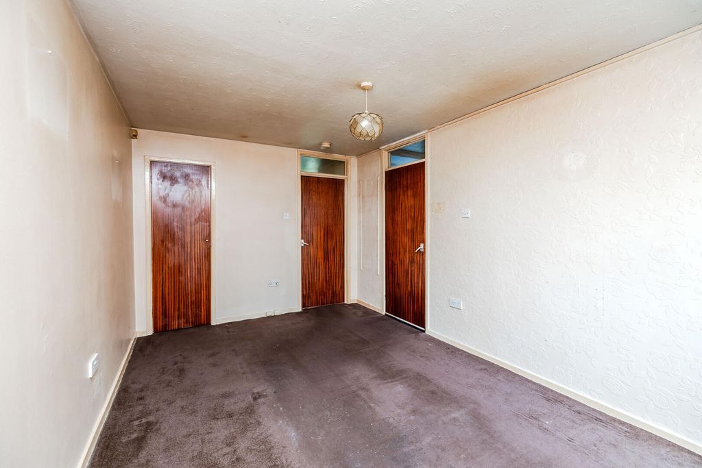 Additional image 4 of 1 bed flat for saleCrofton Way, Newcastle Upon Tyne NE15