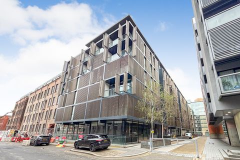 Burton Place, Manchester M15