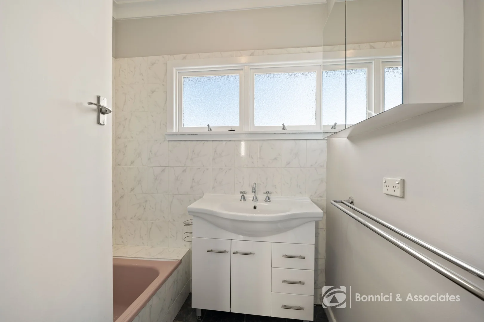 Additional image 8 of 15a Victoria Road, Beechworth VIC 3747