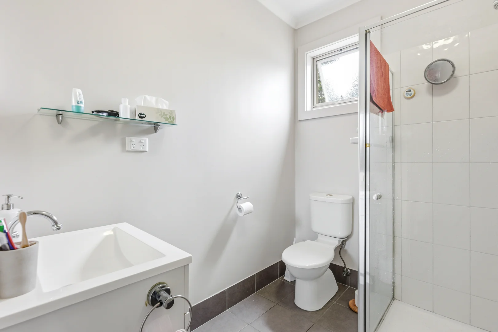 Additional image 7 of 1/54A Barkly Street, Mordialloc VIC 3195