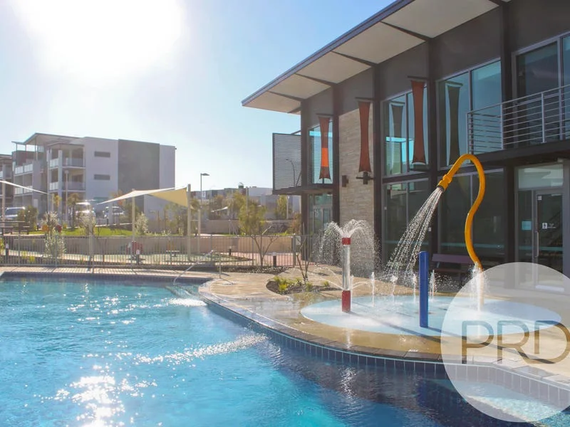 102/25 Malata Crescent, Success WA 6164