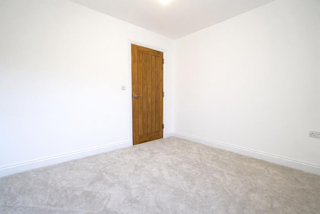 Additional image 4 of 2 bed flat for saleSherborne Road, Bradford BD10