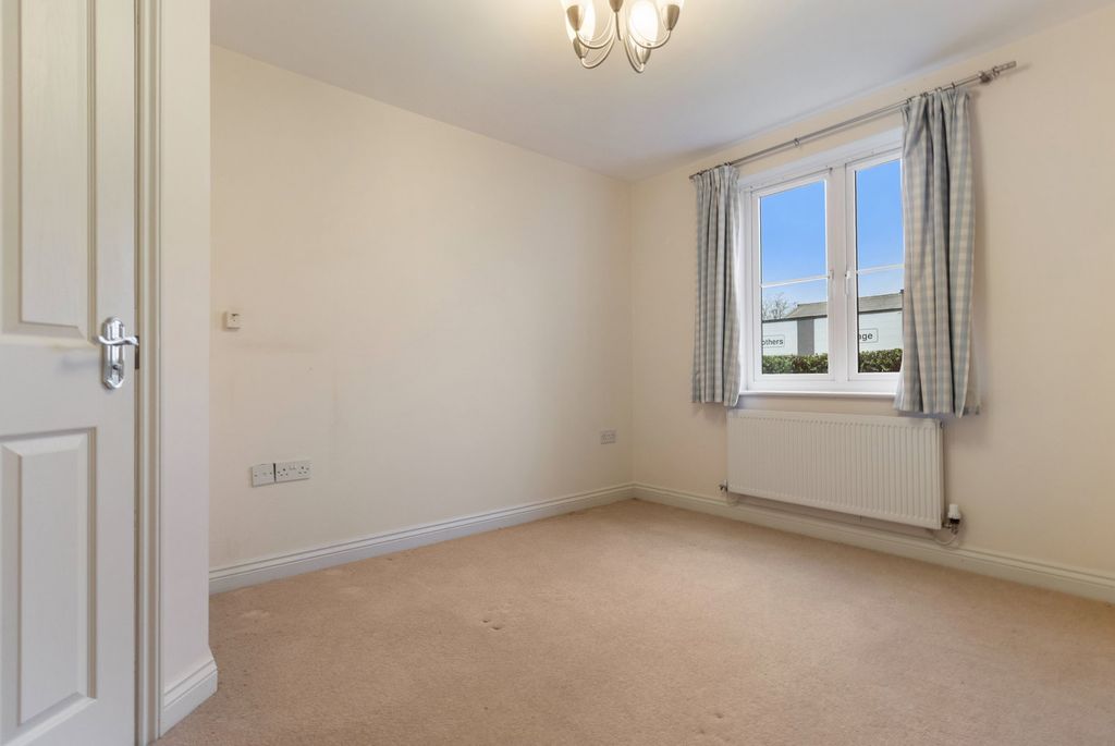 Additional image 10 of 2 bed flat for saleNew Street, Ledbury, Herefordshire HR8