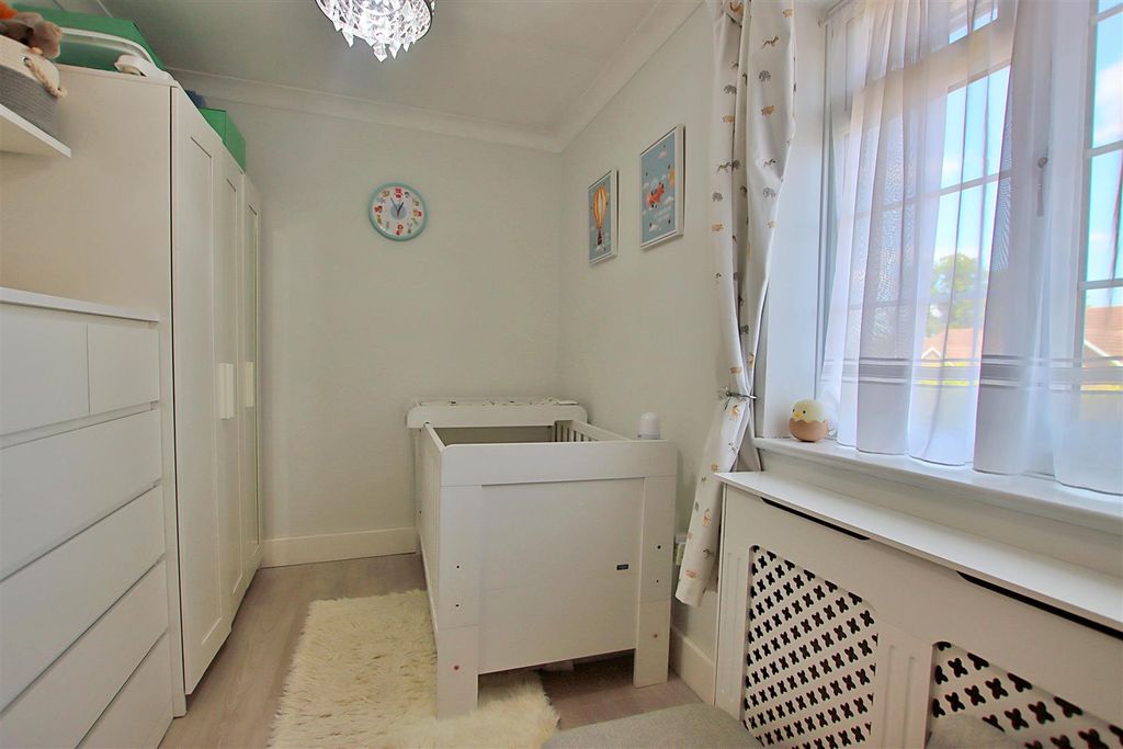 Additional image 20 of 4 bed semi-detached house for saleTheobald Street, Borehamwood WD6