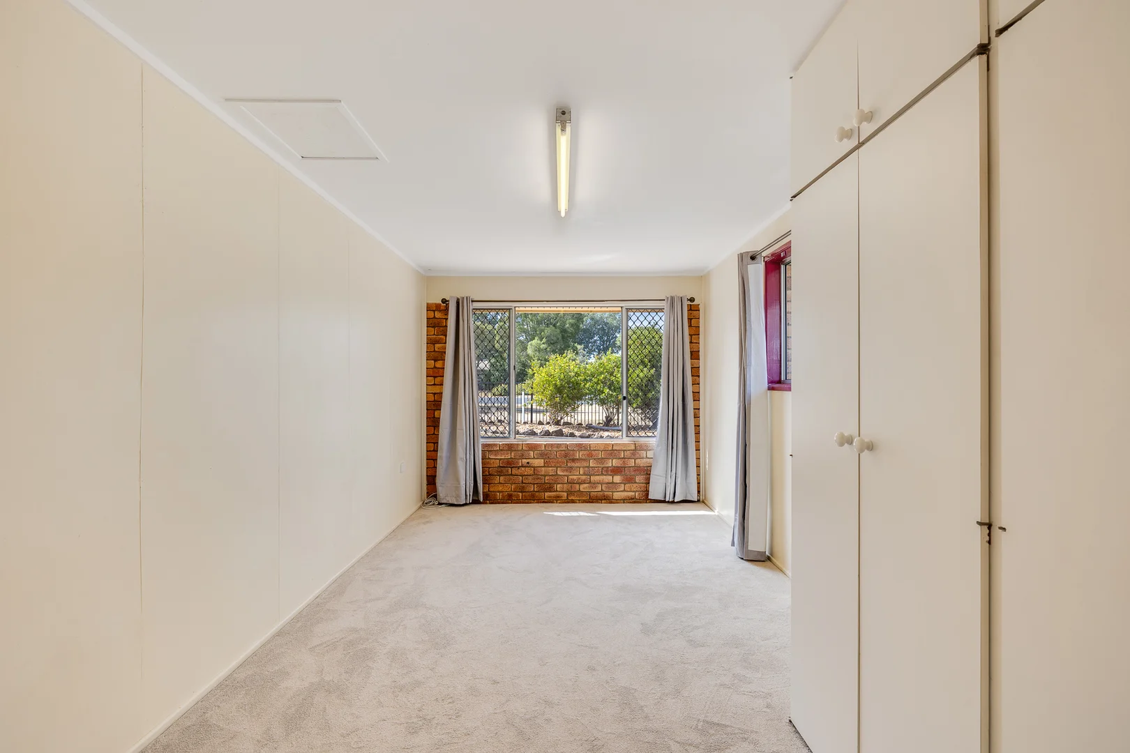Additional image 10 of 42 York Street, Oakey QLD 4401