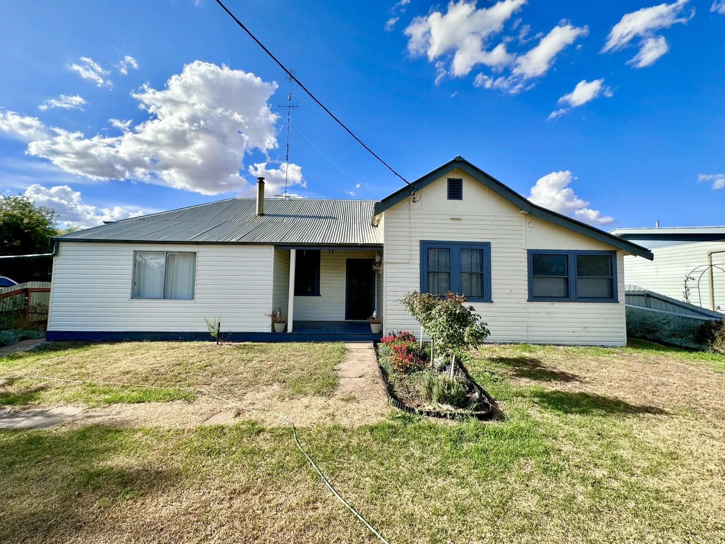 27 Coreen St, Jerilderie NSW 2716