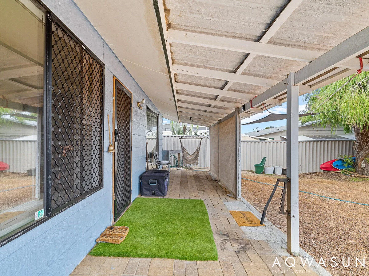 16 Heath Street, Singleton WA 6175 photo 5