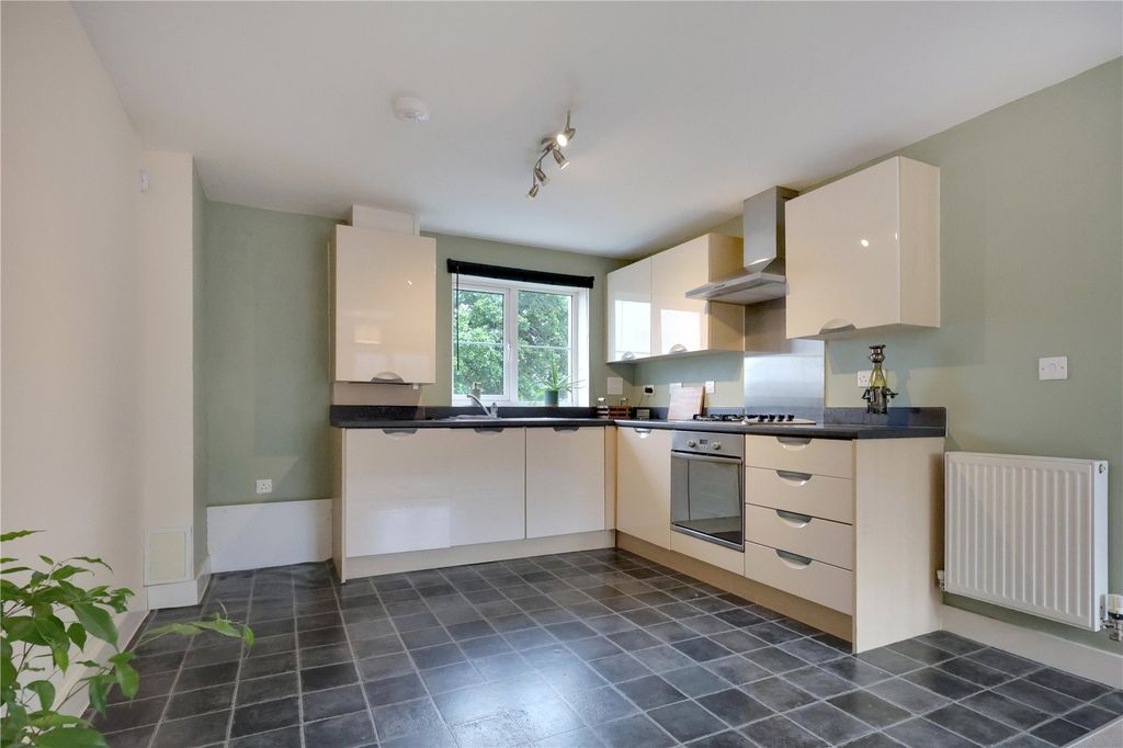 Additional image 3 of 2 bed flat for saleSampsons Plantation, Fremington, Barnstaple EX31