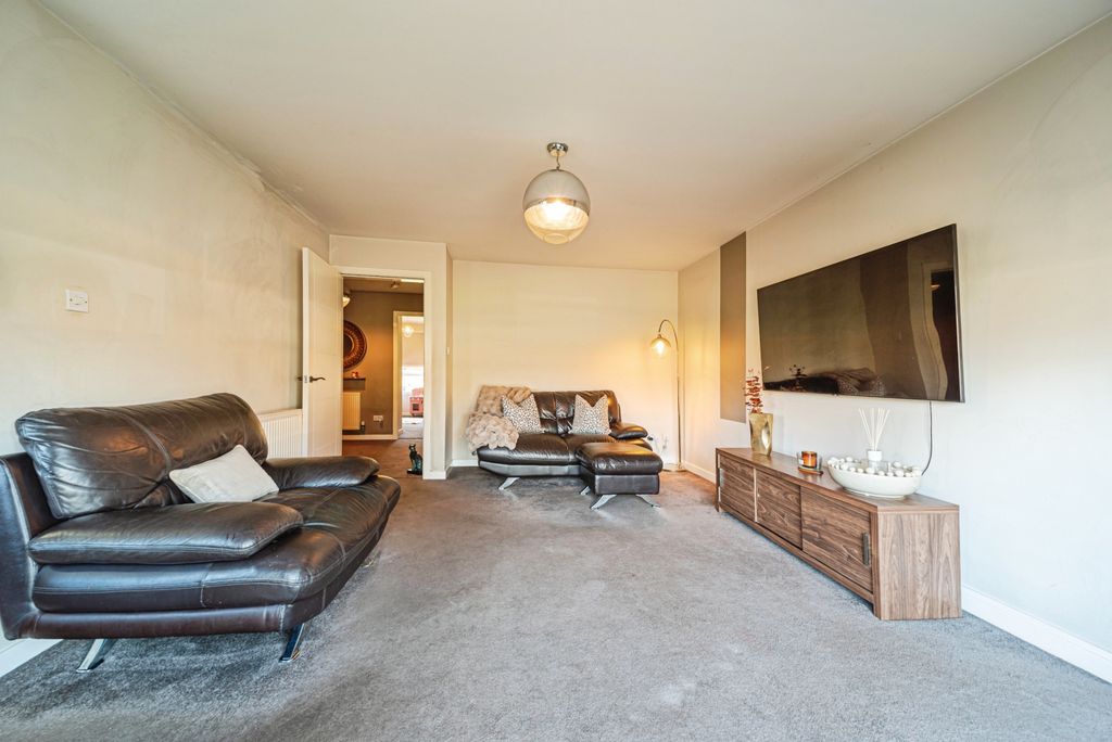 Additional image 5 of 2 bed flat for sale3 Accord Place, Paisley PA2