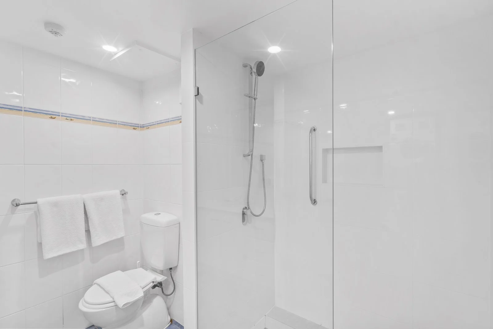 Additional image 7 of 801/10 Vista Street, Surfers Paradise QLD 4217