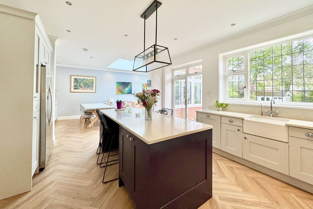 Additional image 12 of 6 bed detached house for saleGlenferness Avenue, Talbot Woods, Bournemouth BH3