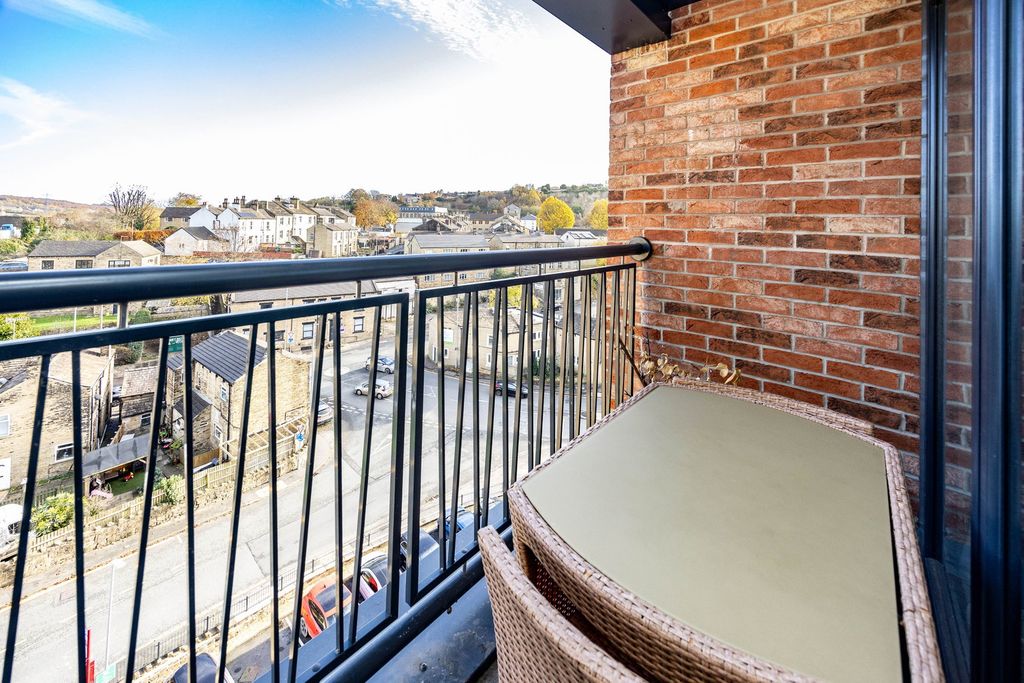 Additional image 2 of 1 bed flat for saleRailway Bridge View, Brighouse HD6