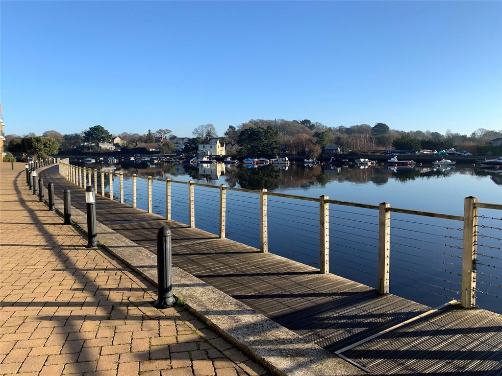 Additional image 11 of 2 bed flat for saleAlmansa Way, Lymington, Hampshire SO41