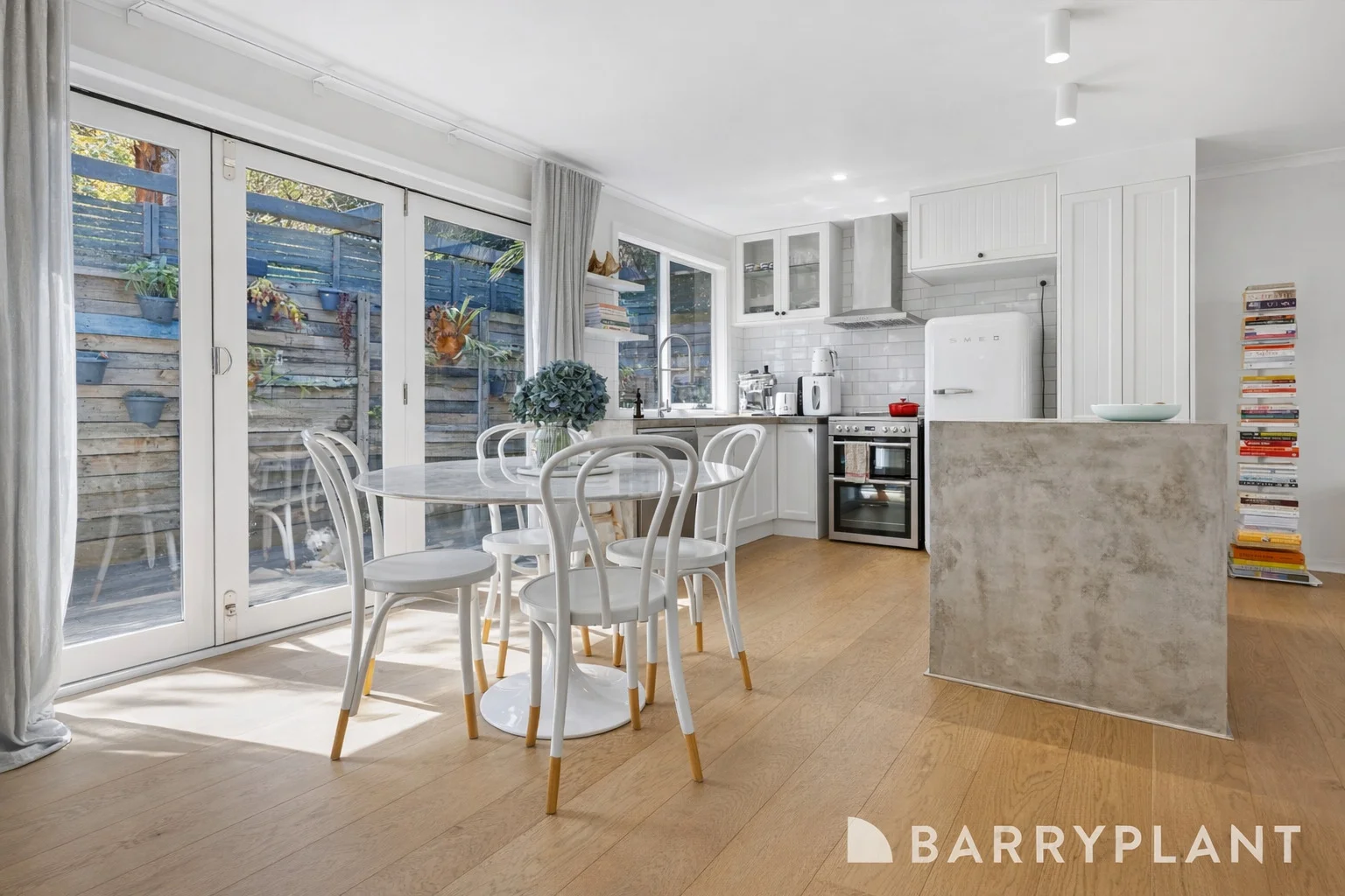 2/25 Bayside Avenue, Edithvale VIC 3196 photo 3