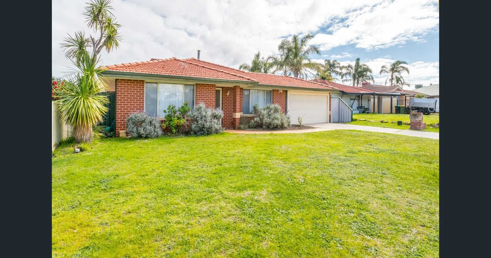 17 Bree Close, Atwell WA 6164