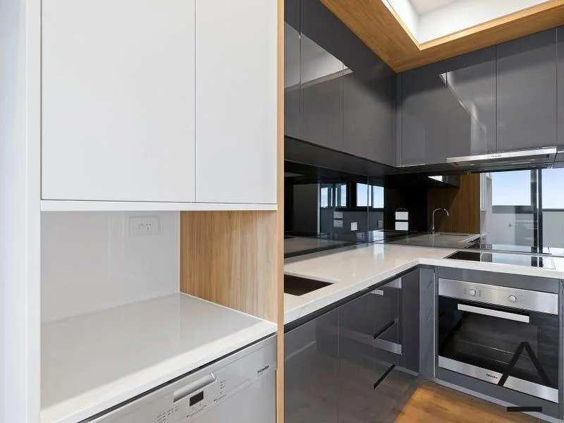 Additional image 3 of 413/59-63 Warrigal Road, Hughesdale VIC 3166