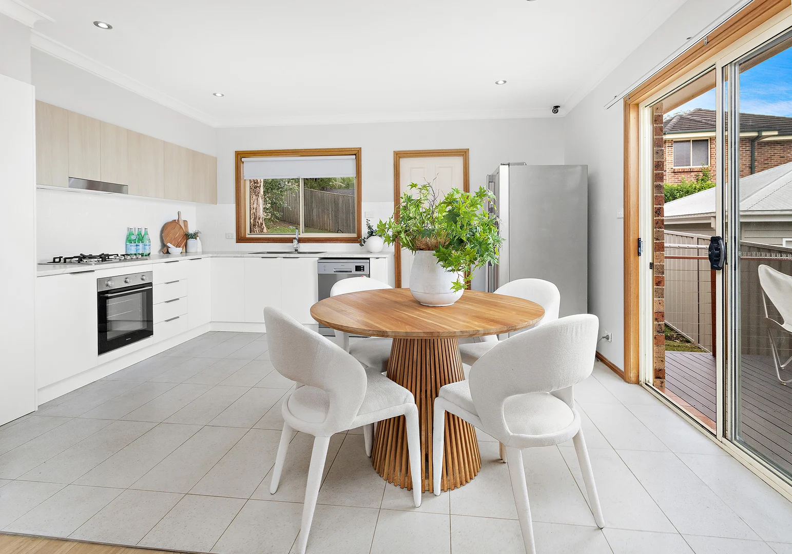 29 Lamerton Drive, Figtree NSW 2525 photo 2