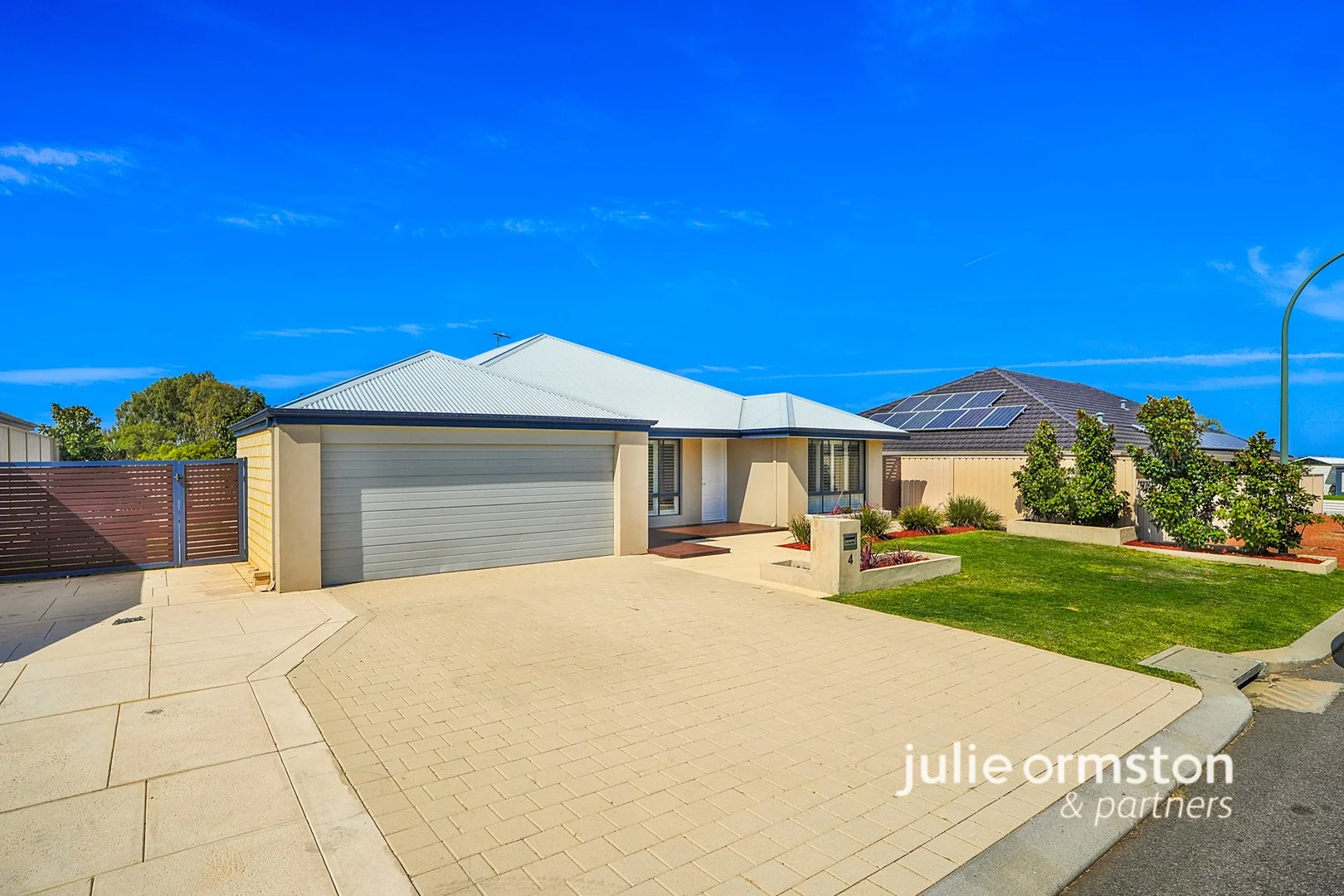 4 Kiev Link, Hocking WA 6065