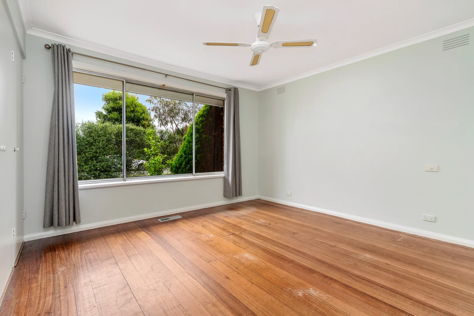 Additional image 5 of 33 Juliana Drive, Carrum Downs VIC 3201