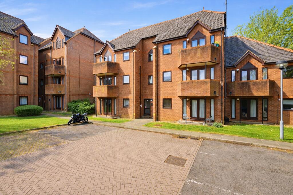 Additional image 11 of Ashtree Court, Granville Road, St. Albans, Hertfordshire, AL1