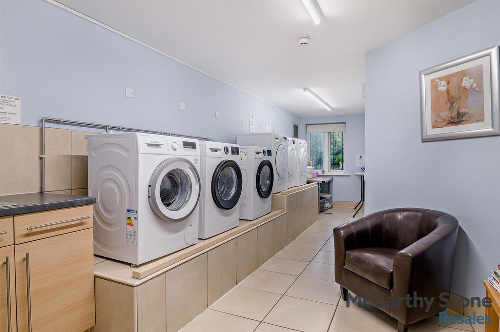 Additional image 15 of 2 bed flat for saleCabot Court, Bath Road, Longwell Green, Bristol BS30