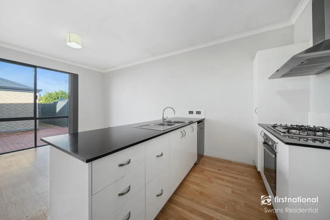 16 Kinlock Way, Aveley WA 6069