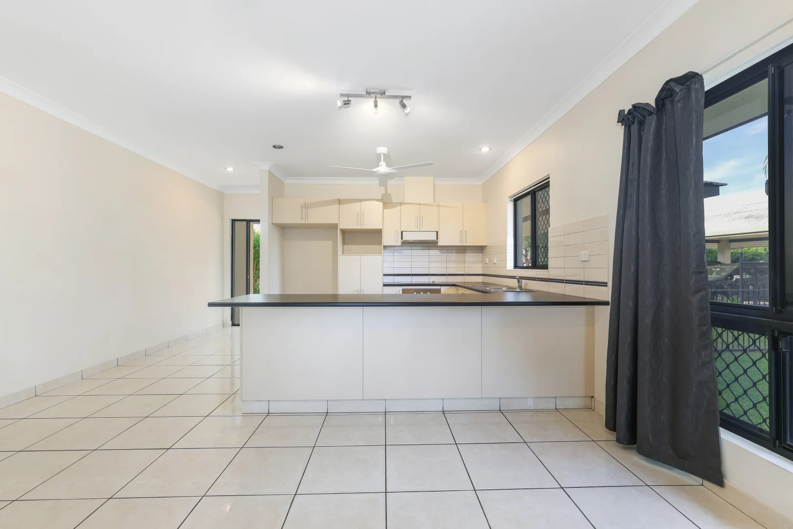 41 Antonino Drive, Rosebery NT 0832 photo 3