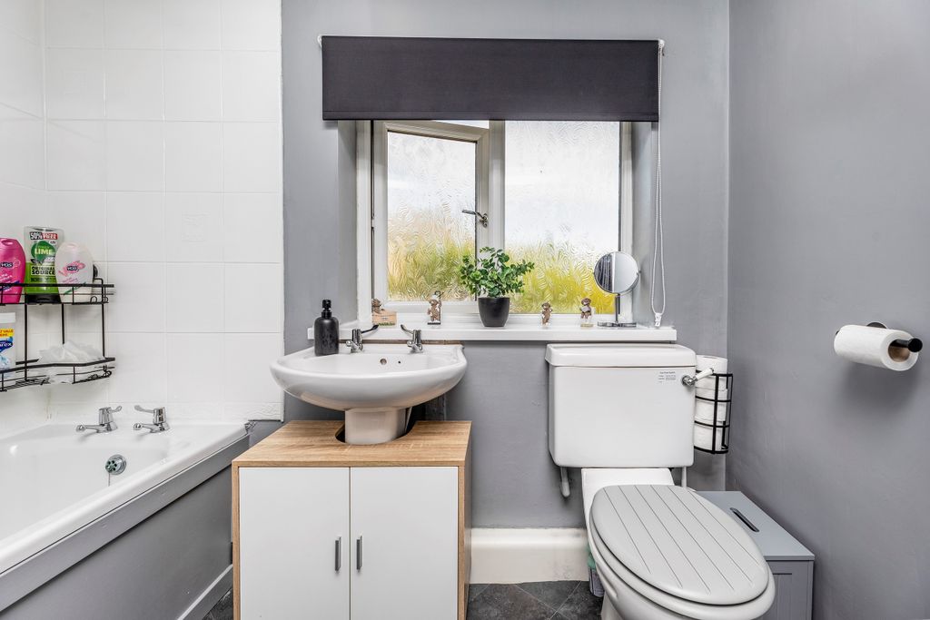 Additional image 16 of 3 bed semi-detached house for saleNorfolk Road, Barnsley S72