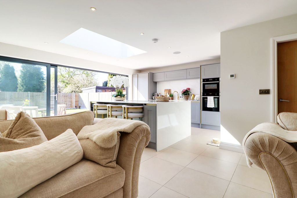 Additional image 9 of 5 bed detached house for saleWrawby Road, Brigg DN20