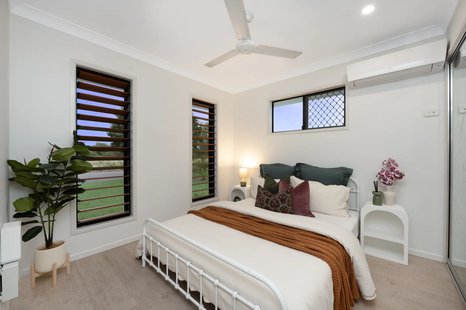 Additional image 4 of 34 Aintree Avenue, Mount Low QLD 4818