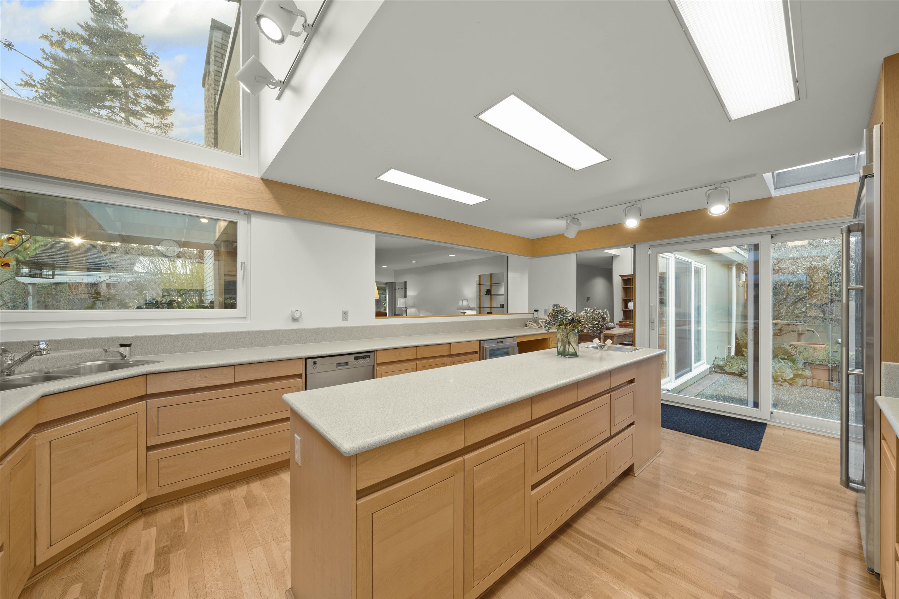 Additional image 5 of 535 English Bluff Road, Delta, BC, V4M 2M9