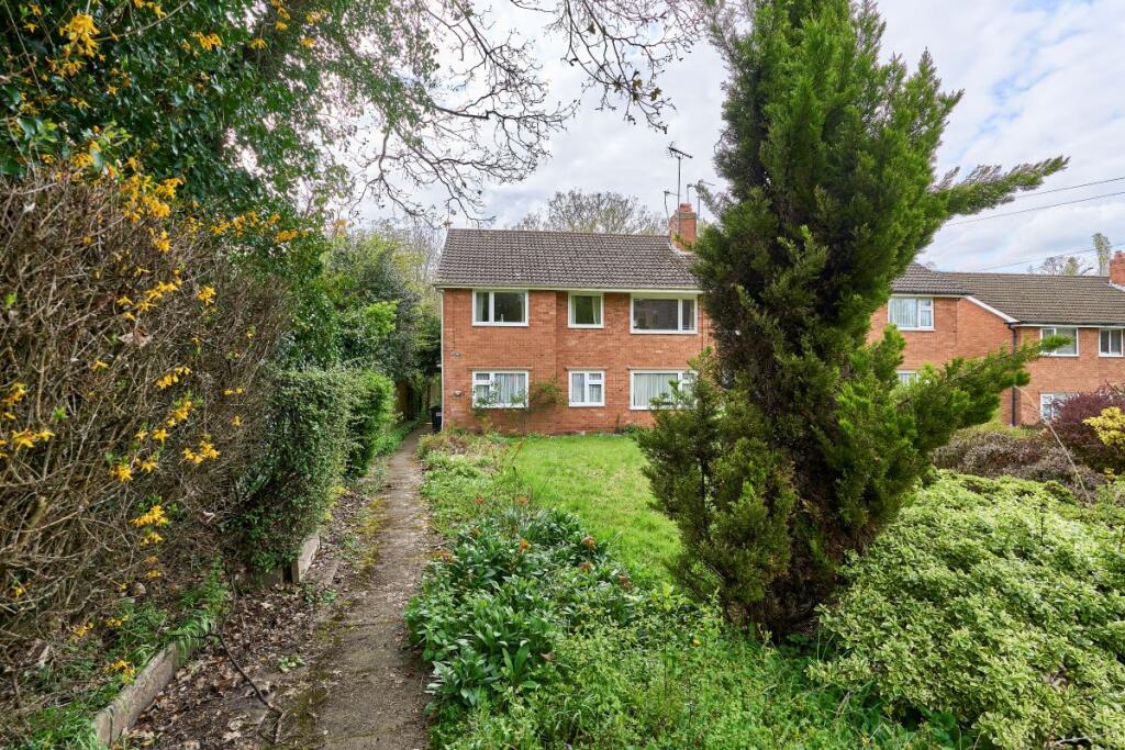 32 Marion Way, Hall Green, Birmingham, B28 0BL