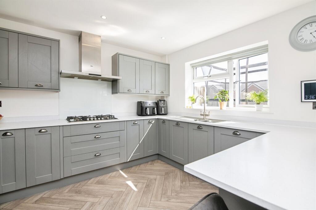 Additional image 7 of Castle Road West, OLDBURY