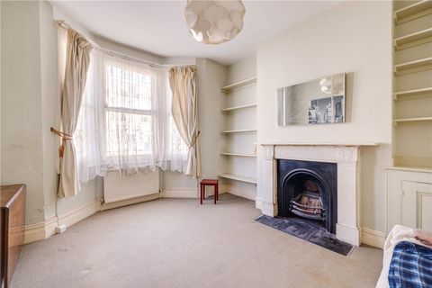 Chesson Road, London W14