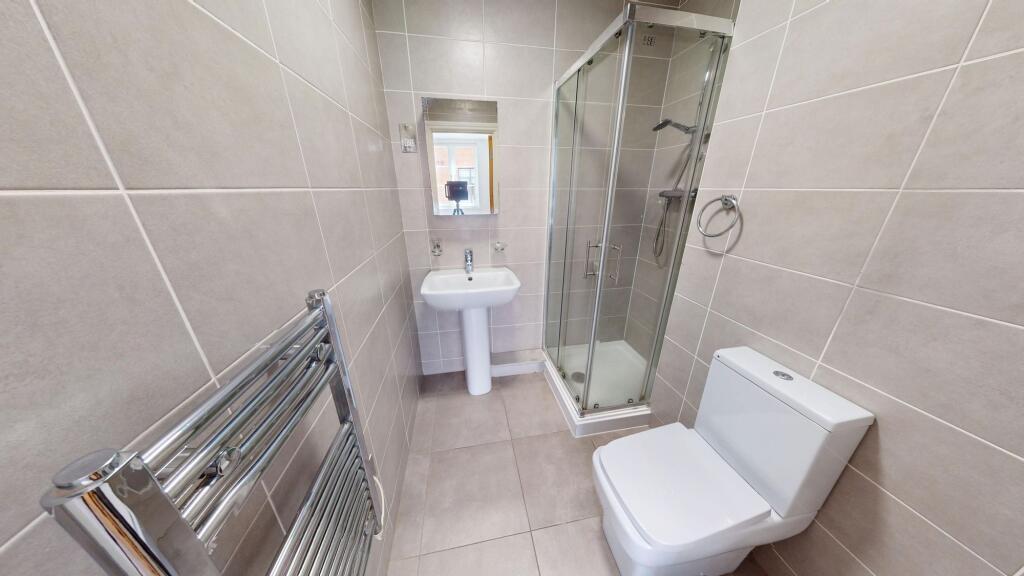 Mint Drive, Hockley, B18 photo 4