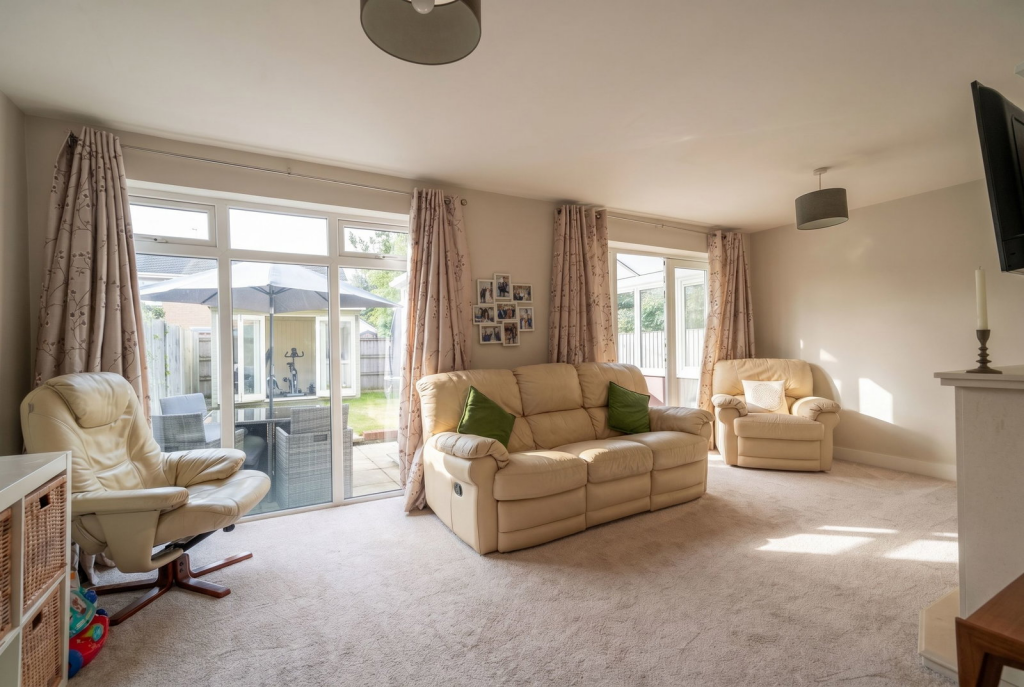 Additional image 3 of Fieldon Close, Shirley