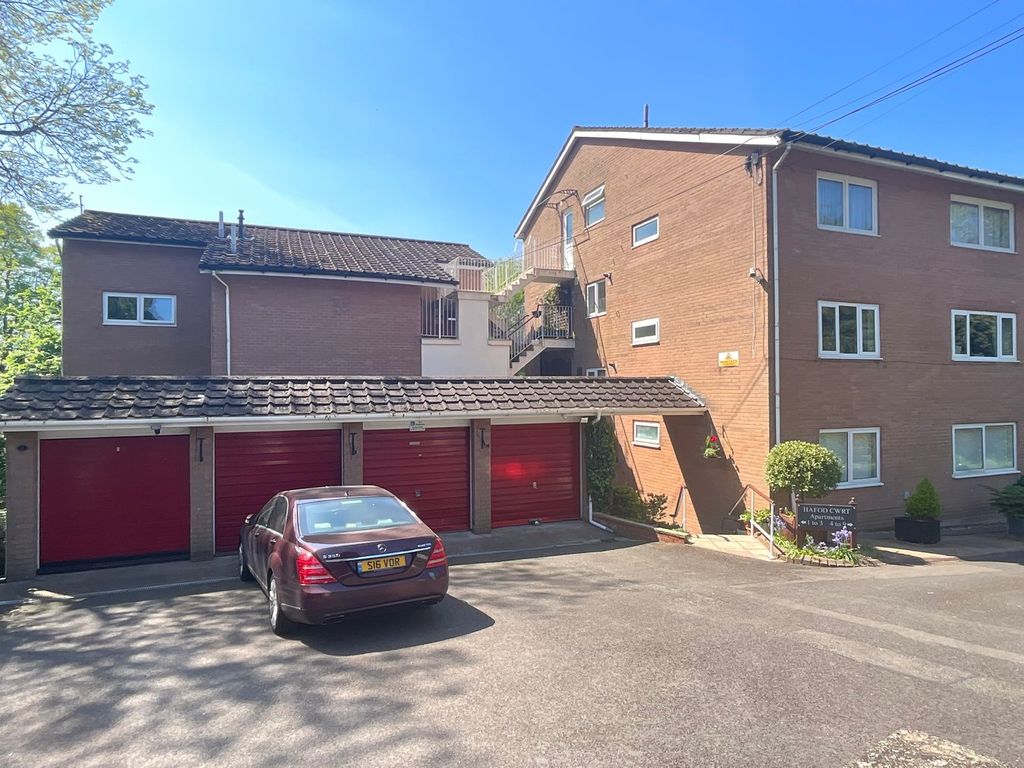 Additional image 23 of 2 bed flat for saleHafod Court, Stow Park Crescent, Newport NP20