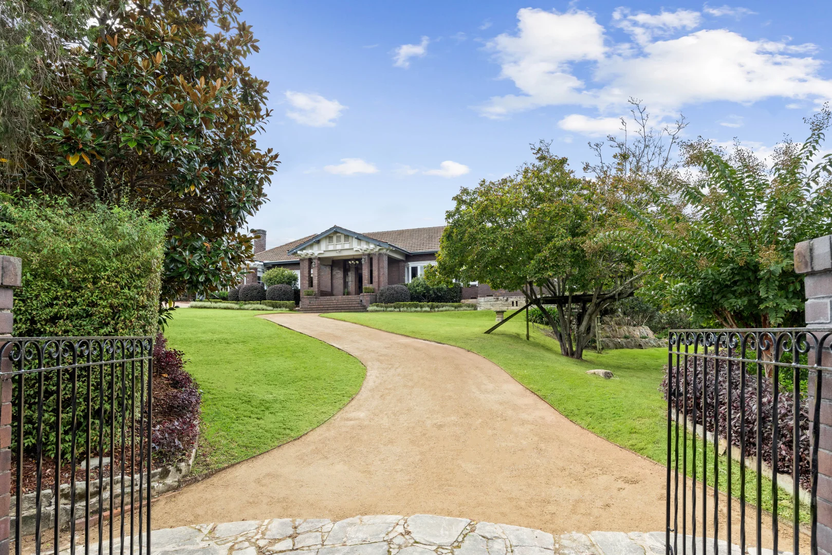 Additional image 2 of 1 Shirley Road, Wollstonecraft NSW 2065
