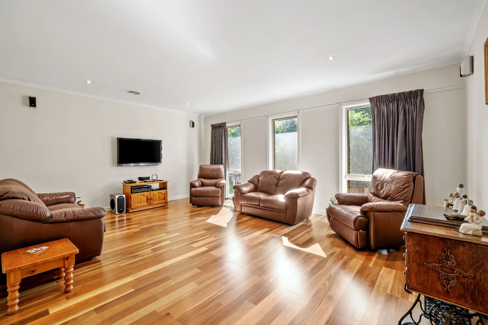 Additional image 11 of 37 Cedarwood Crescent, Berwick VIC 3806