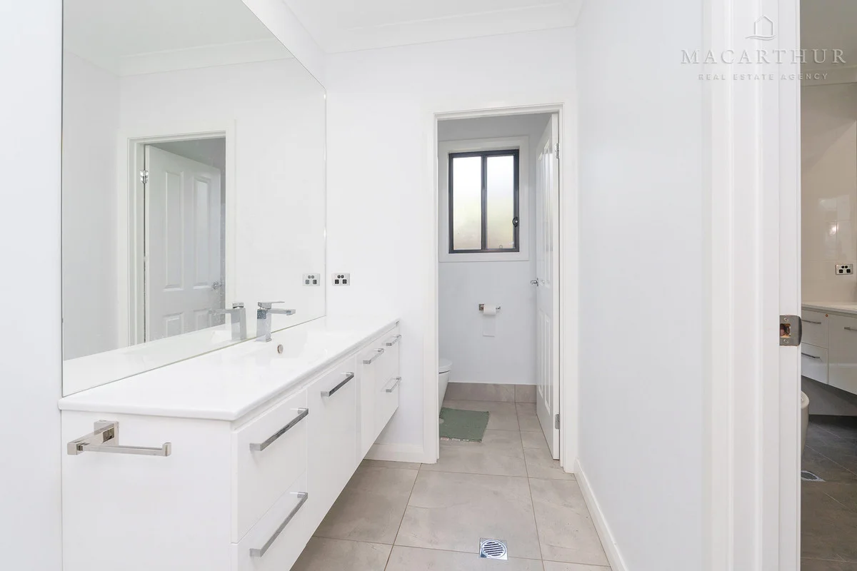 Additional image 12 of 1 Coppabella Drive, Gobbagombalin NSW 2650
