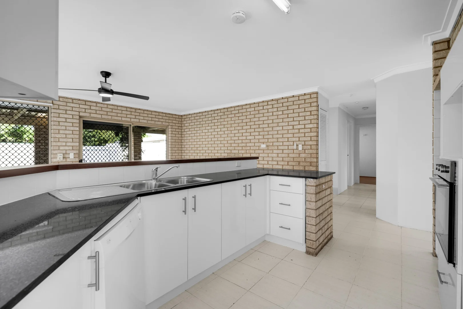 Additional image 7 of 64 Discovery Drive, Thornlie WA 6108