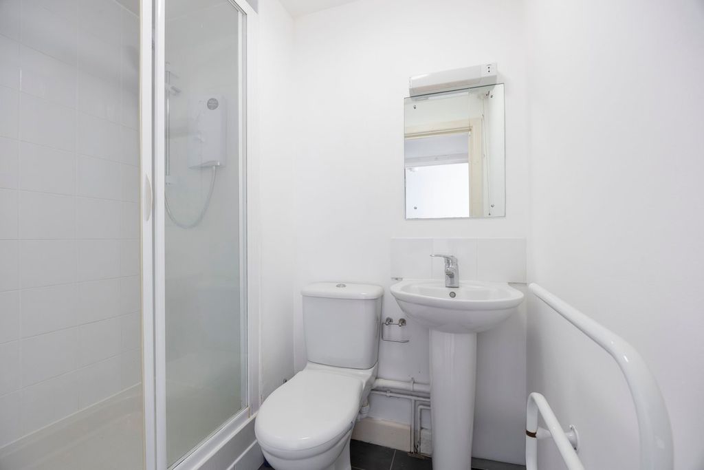Additional image 8 of 1 bed flat for sale19 St Pauls Street South, Cheltenham GL50