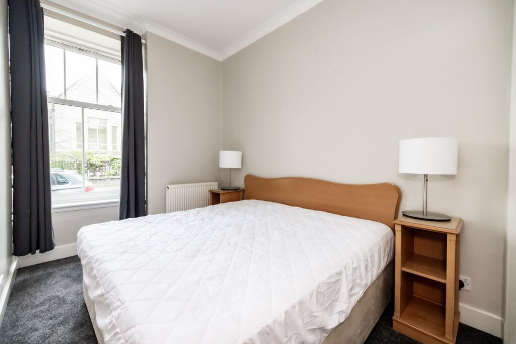 Whitehall Place, Aberdeen, Aberdeenshire, AB25 photo 5