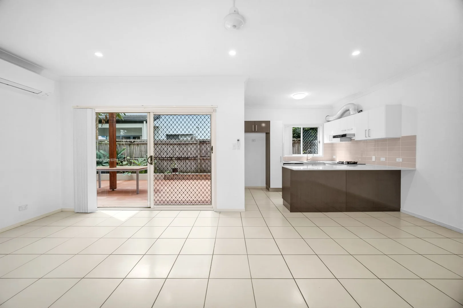 Additional image 5 of 1/28 Careel Close, Helensvale QLD 4212