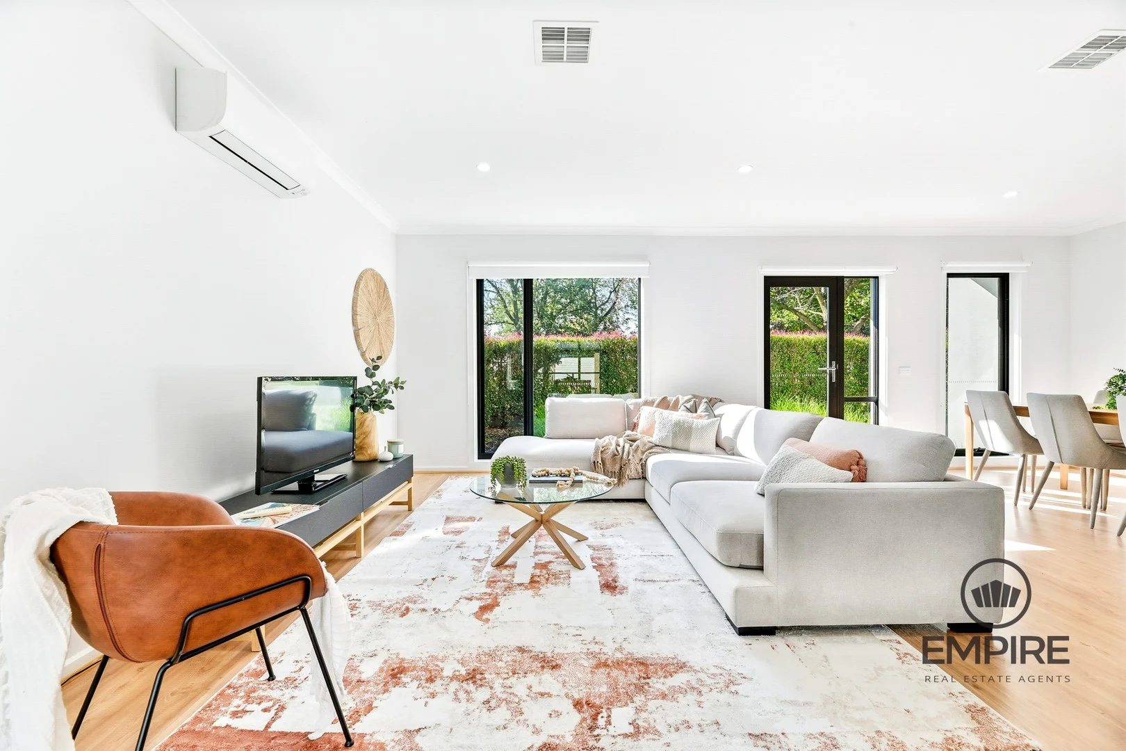 4 Plenty Way, Cranbourne North VIC 3977