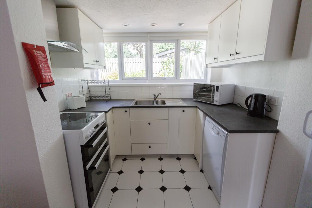 Additional image 11 of Bantock Way - 4 bed, Harborne, West Midlands, B17