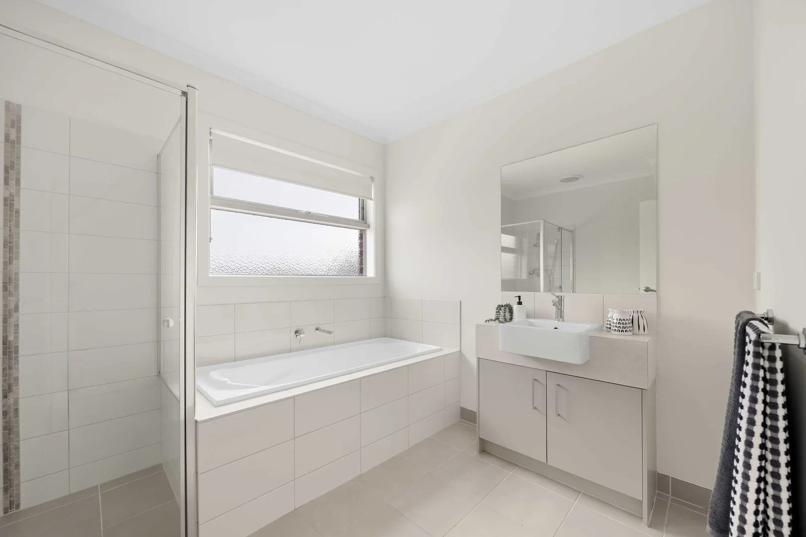 Additional image 13 of 21 Admiralty Lane, Sydenham VIC 3037