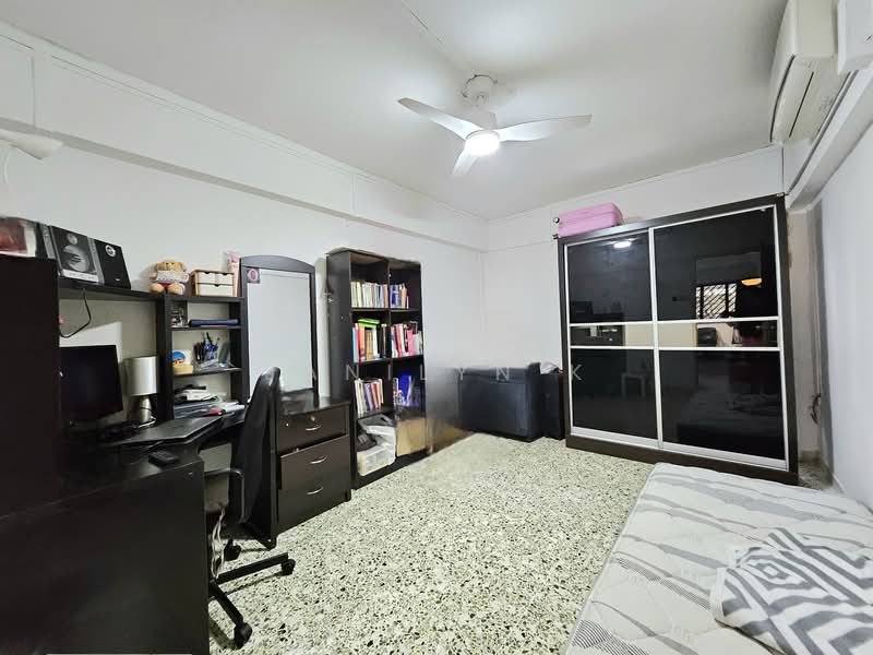 412 Commonwealth Avenue West photo 4
