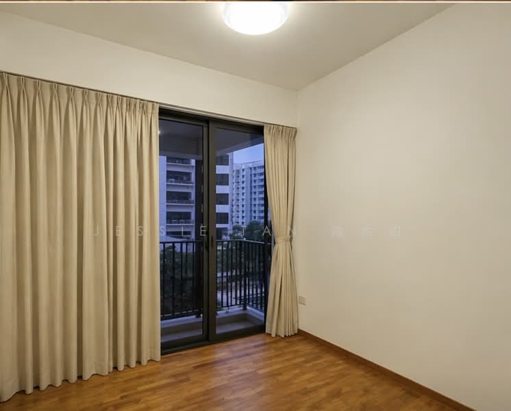 4 Sims Drive photo 3